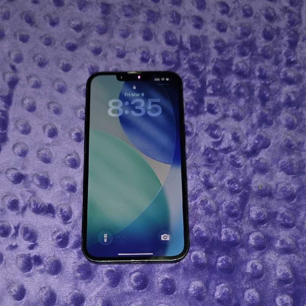 Apple iPhone 14 - Deep Blue Finish Dual-Camera - Picture 3 of 6